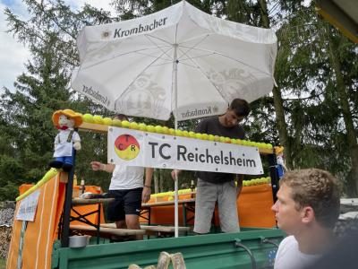 Michelsmarktumzug 2023: Unser Wagen nimmt Form an!